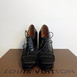 LANVIN Patent Leather Pumps